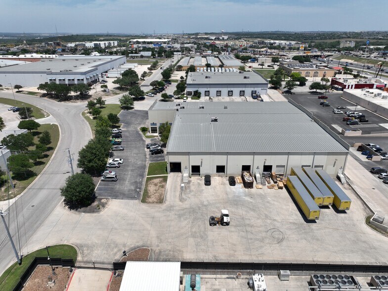 More Photos Of 5850 Corridor Pky, Schertz Warehouse For Sale