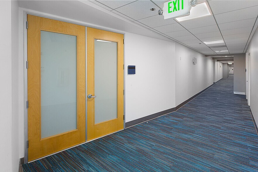 More Photos Of 1535 Rancho Conejo Blvd, Thousand Oaks Unknown For Lease