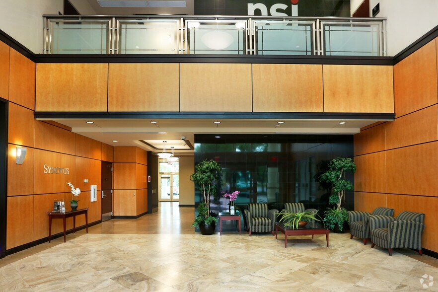 More Photos Of 12450 Roosevelt Blvd, Saint Petersburg Office Residential For Lease