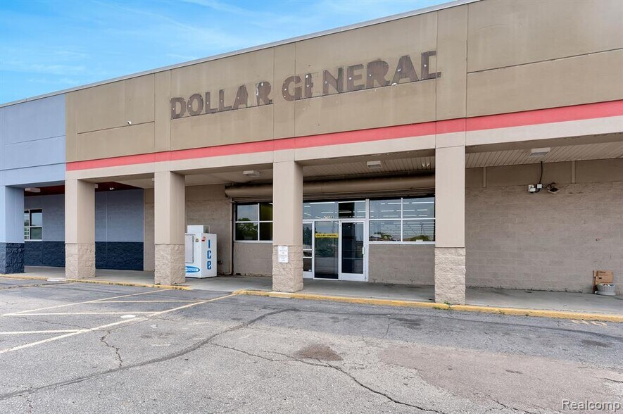 More Photos Of 4705 Conner St, Detroit General Retail For Lease