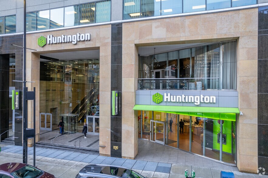 More Photos Of 525 Vine St, Cincinnati Office For Lease