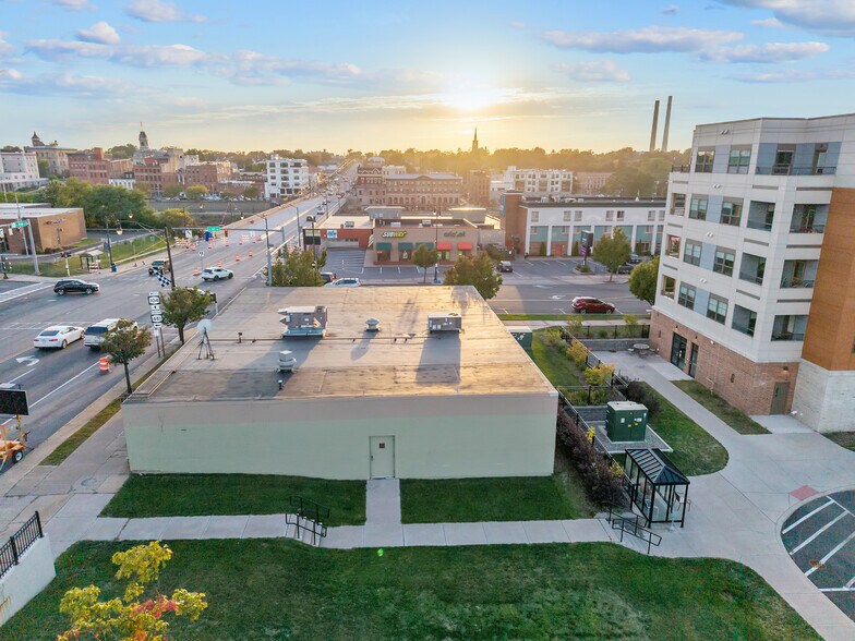 More Photos Of 91 E 1st St, Oswego Office For Sale