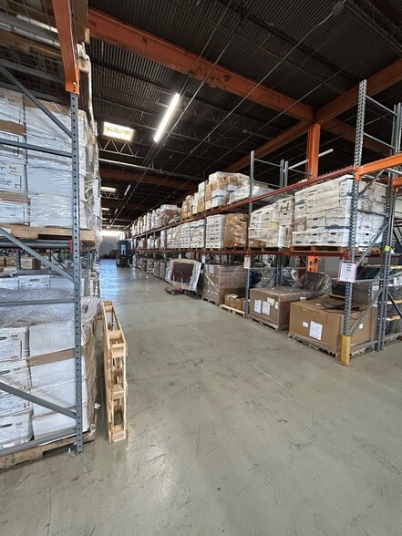More Photos Of 4900 Frolich Ln, Hyattsville Warehouse For Lease