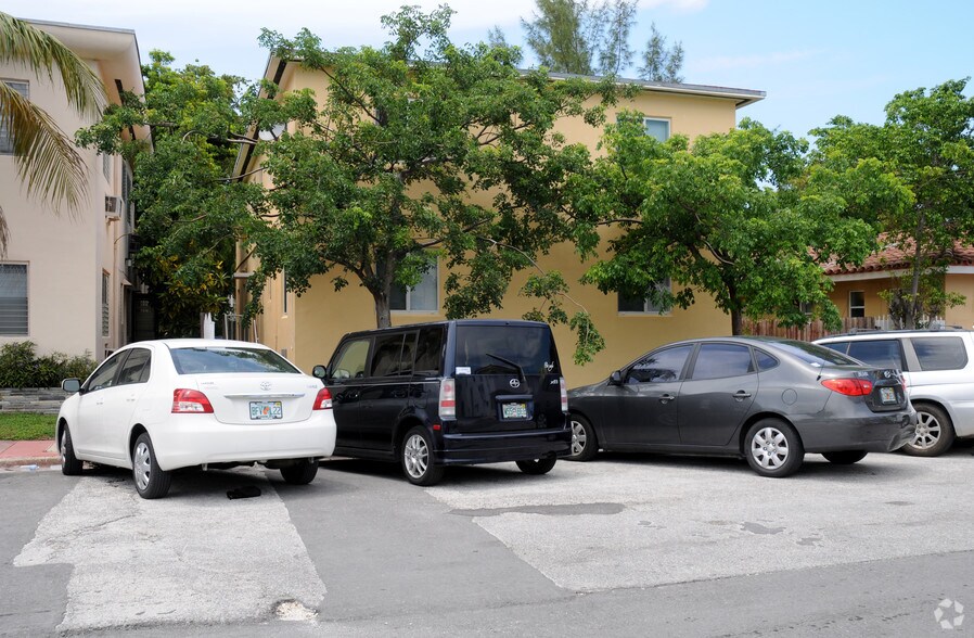 More Photos Of 851 80th St, Miami Beach Apartments For Sale