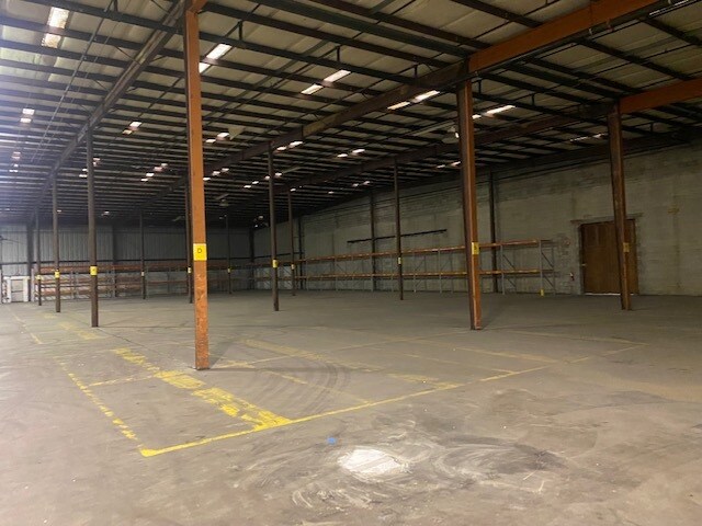 More Photos Of 2700 Deepwater Terminal Rd, Richmond Warehouse For Lease