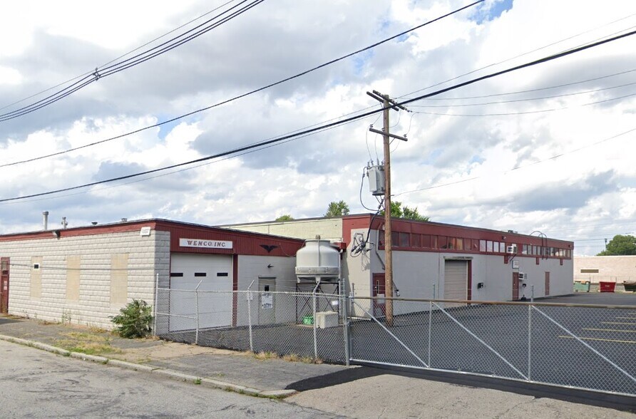 90 Narragansett Ave, Providence, RI 02907 Manufacturing For Sale