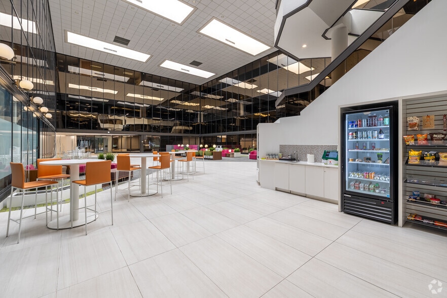 More Photos Of 9110 E Nichols Ave, Centennial Office For Sale