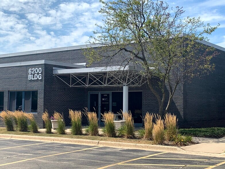 Primary Photo Of 6200-6250 Capitol Dr, Wheeling Flex For Lease