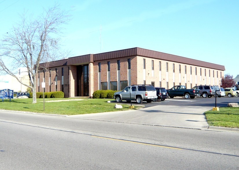 Primary Photo Of 770 Riverside Ave, Adrian Medical For Lease