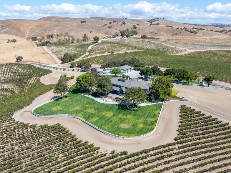 More Photos Of 8283 Cross Canyons Rd, San Miguel Winery Vineyard For Sale