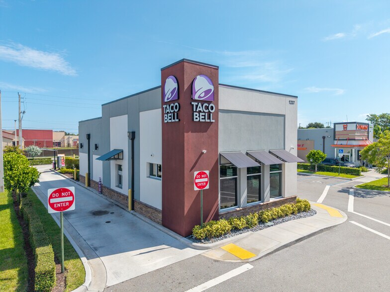 More Photos Of 1225 Palm Beach Lakes Blvd, West Palm Beach Fast Food For Sale