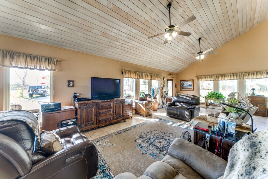 More Photos Of 636 FM 289, Comfort Land For Sale