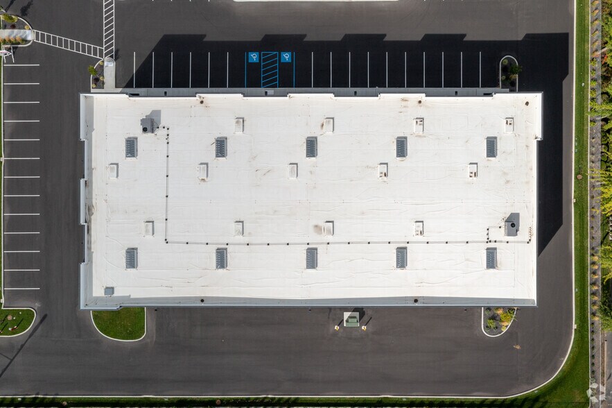 More Photos Of 6522 N Lidgerwood St, Spokane Flex For Lease