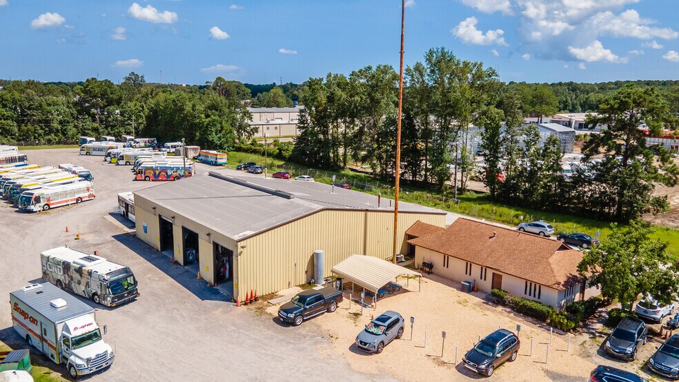 More Photos Of 28 Telfair Pl, Savannah Warehouse For Lease