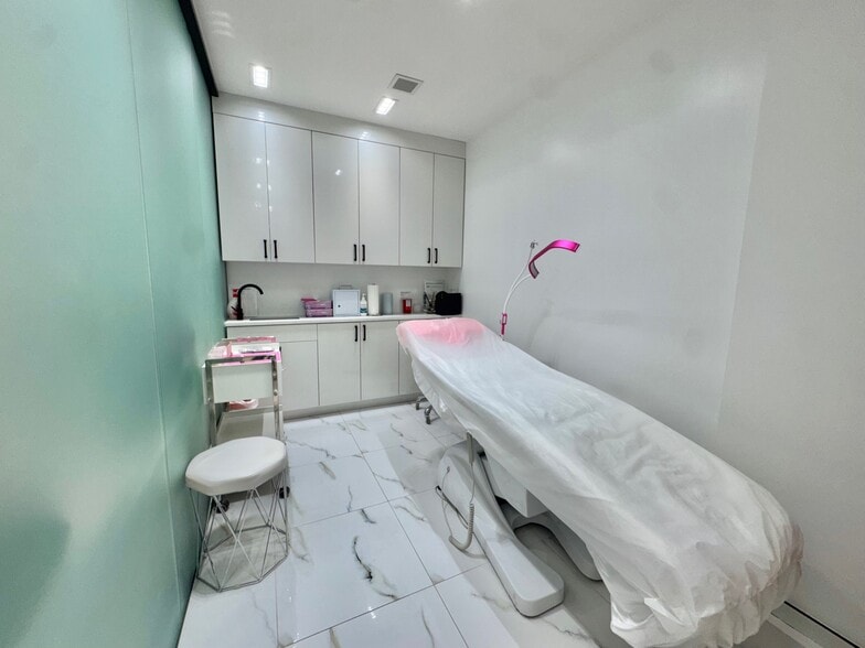 More Photos Of 107-27-107-29 71st Ave, Forest Hills Storefront Retail Office For Sale