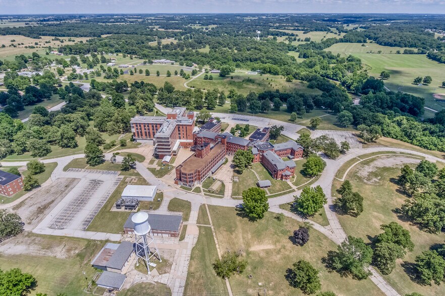 More Photos Of 600 N Main St, Mount Vernon Congregate Senior Housing For Sale