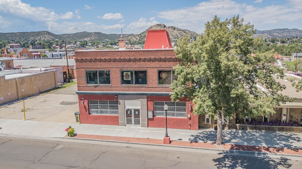 More Photos Of 231 E Main St, Trinidad Bar For Sale