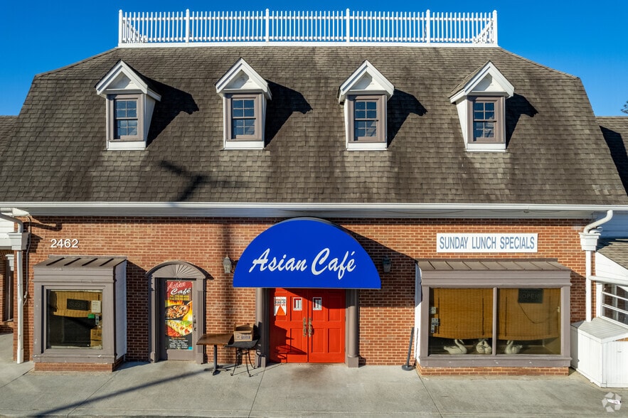 More Photos Of 2458-2482 Jett Ferry Rd, Dunwoody Storefront For Lease