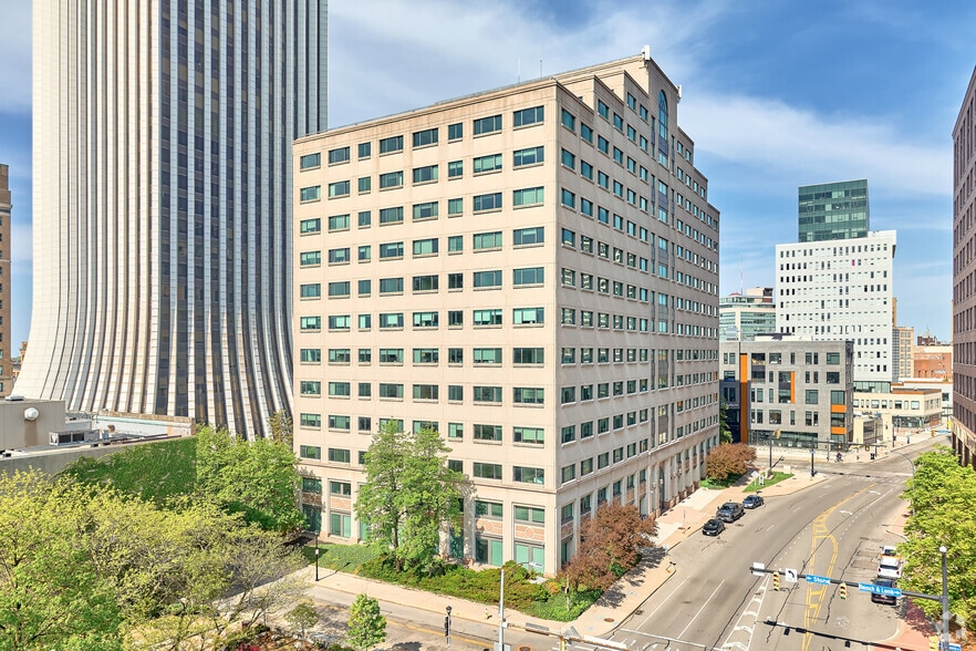 More Photos Of 75 S Clinton Ave, Rochester Office For Lease