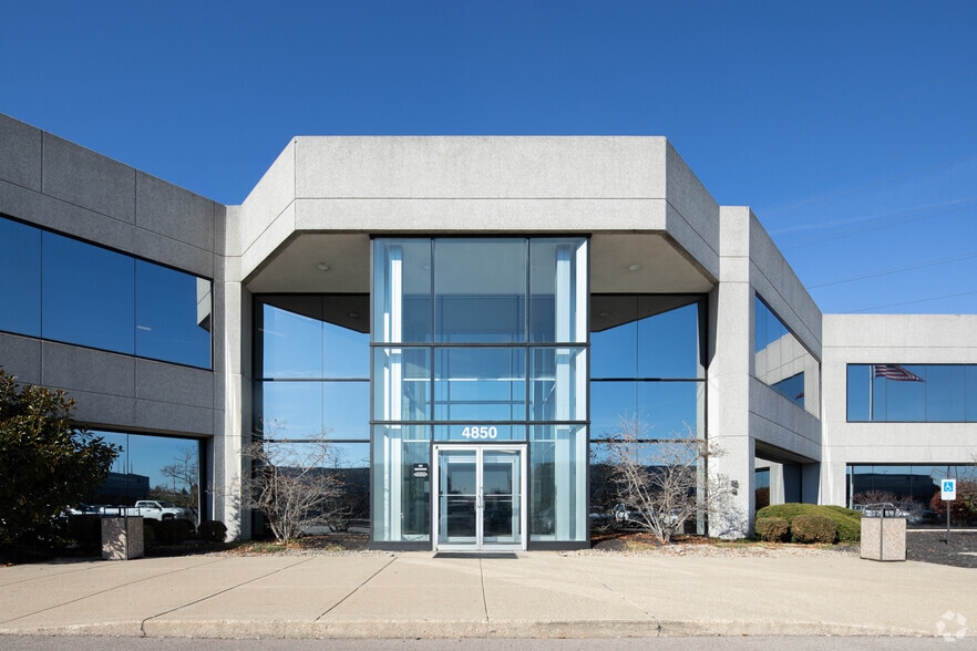More Photos Of 4850 Smith Rd, Norwood Office For Lease