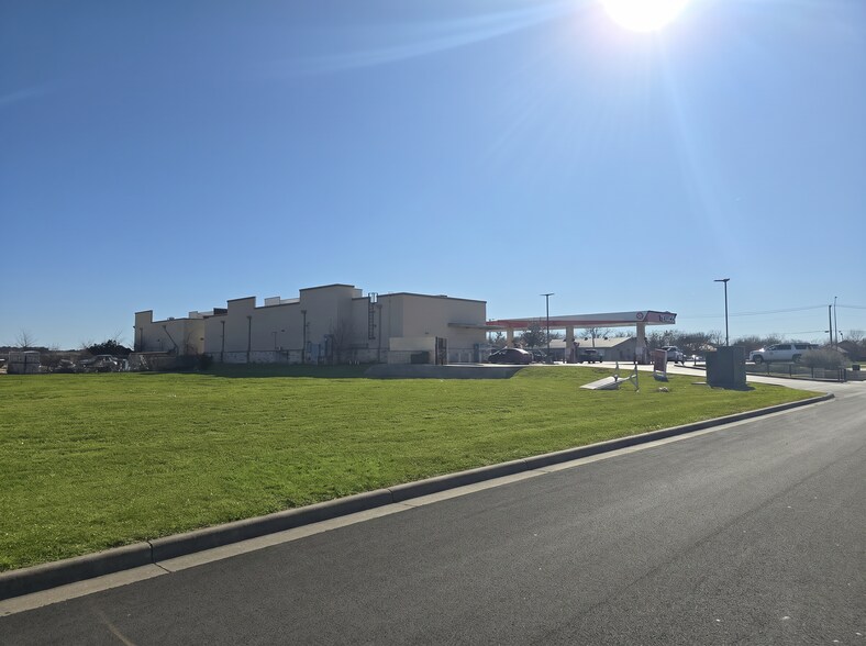 More Photos Of 706 High Tech Dr, Georgetown Land For Sale