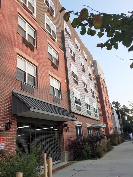 More Photos Of 758 Ocean Ave, Jersey City Storefront Retail Residential For Sale