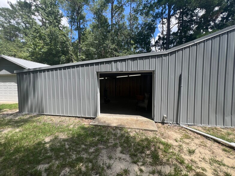 More Photos Of 5154 Augusta Rd, Lexington Flex For Lease