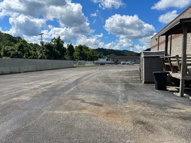 More Photos Of 5000 Elk River Rd S, Elkview Unknown For Lease