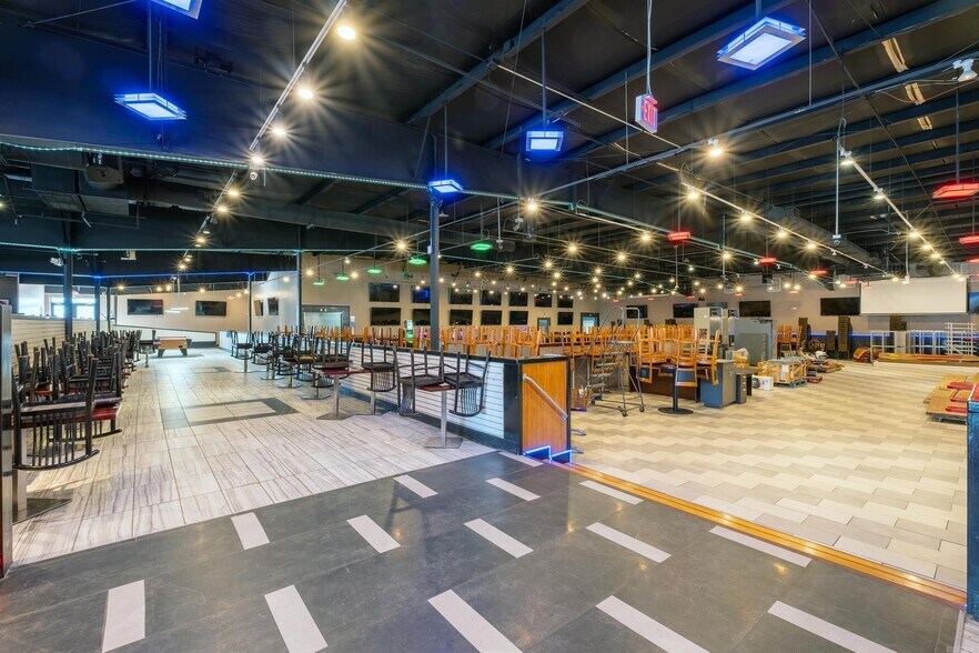 More Photos Of 8624 I 30, Little Rock Restaurant For Sale