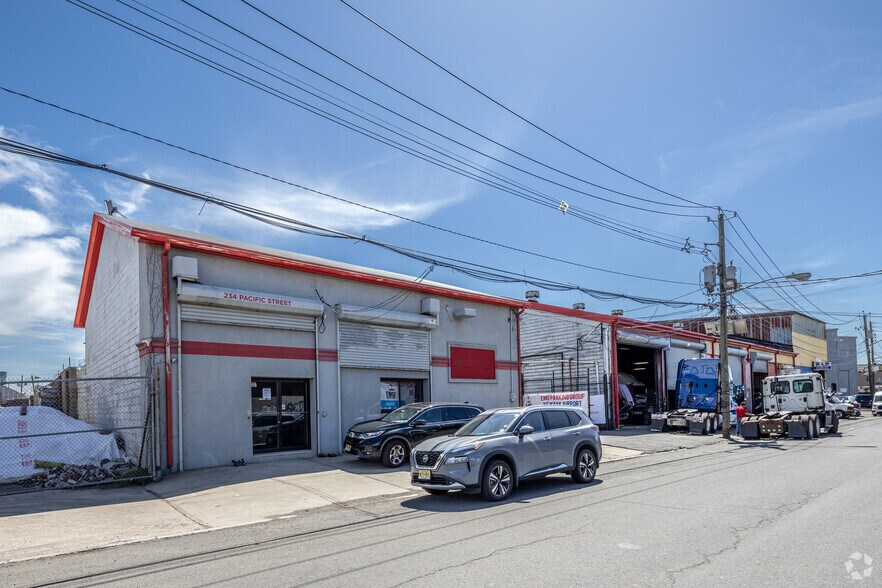 Primary Photo Of 234 Pacific St, Newark Service For Lease