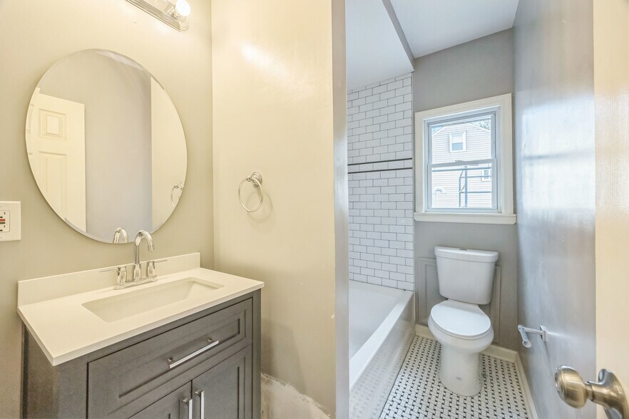 More Photos Of 541 Union Ave, Paterson Storefront Retail Residential For Sale