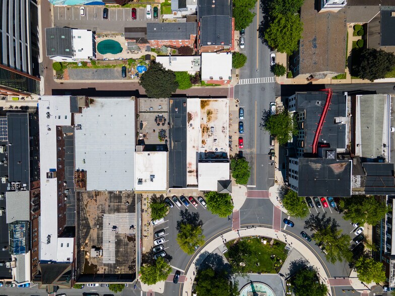 More Photos Of 50 Centre Sq, Easton Storefront Retail Residential For Sale