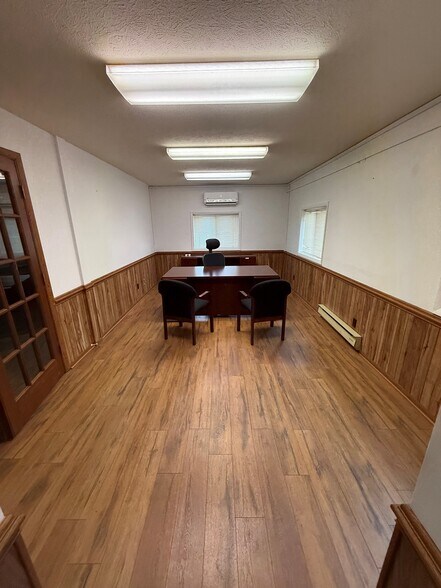 More Photos Of 720 Masonic Dr, Bridgeport Office Residential For Sale