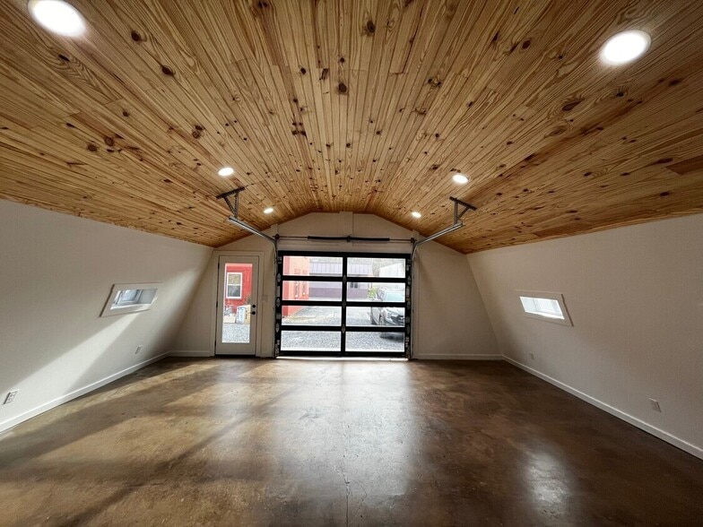 More Photos Of 937 Wappoo Rd, Charleston Loft Creative Space For Lease