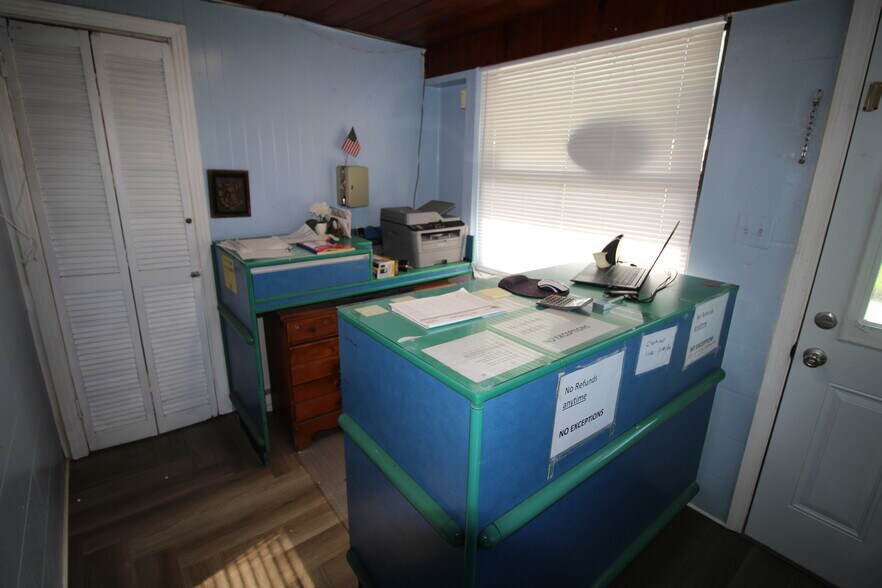 More Photos Of 6434 US Highway 19, New Port Richey Hotel For Sale