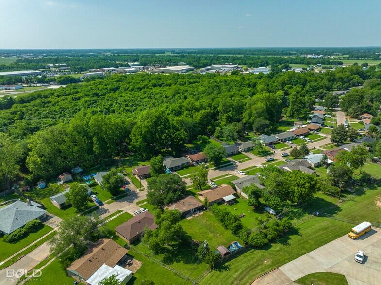 More Photos Of Shed Rd @ Driftwood Drive, Bossier City Land For Sale