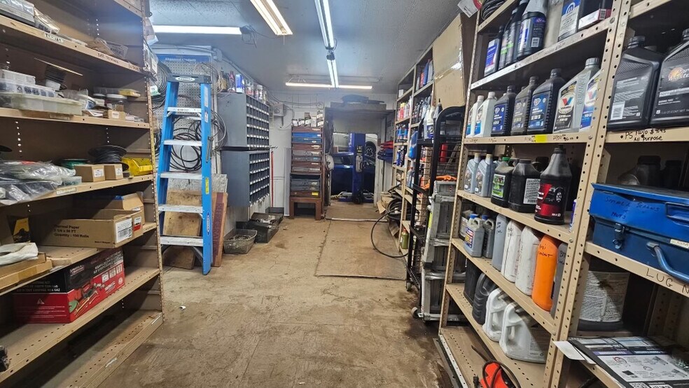 More Photos Of 5110 Brookpark Rd, Cleveland Auto Repair For Sale