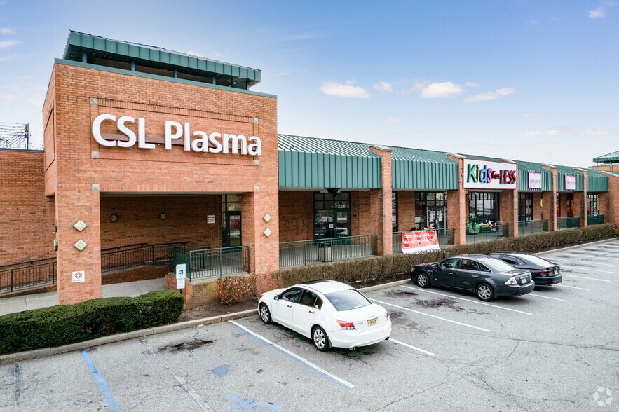 More Photos Of 550 Getty Ave, Clifton General Retail For Sale