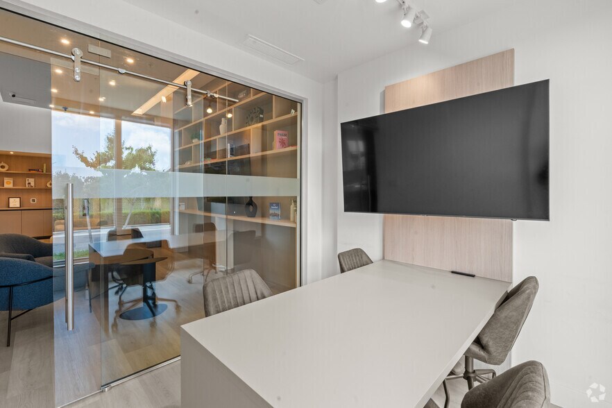 More Photos Of 8175 NW 107th Ave, Doral Apartments For Lease