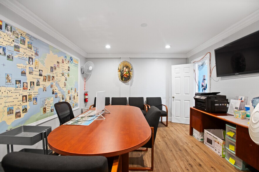 More Photos Of 14932 Dillow St, Westminster Industrial For Sale