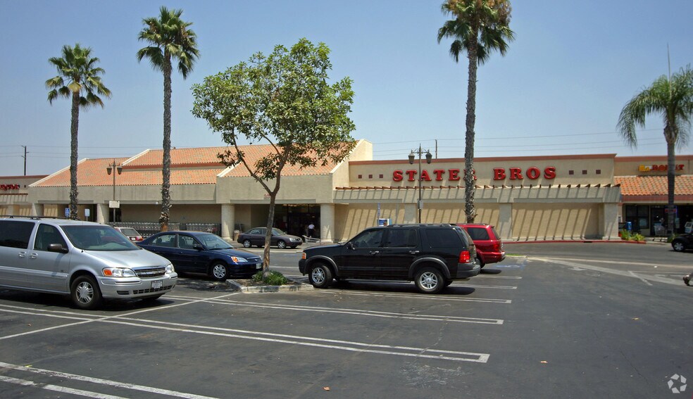 More Photos Of 2005-2099 E Washington St, Colton Unknown For Lease