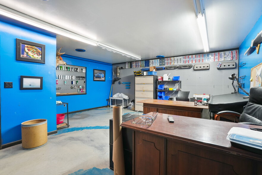 More Photos Of 1711 Woodland Ave, Columbus Warehouse For Sale
