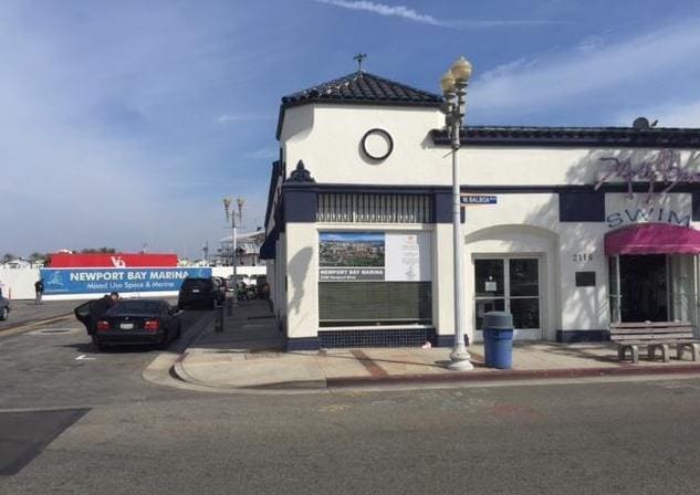 More Photos Of 2116 Newport Blvd, Newport Beach Freestanding For Lease