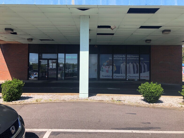 More Photos Of 3685 Riverdale Rd, Memphis Freestanding For Sale