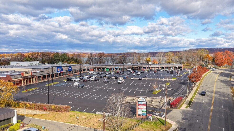 More Photos Of 189-207 Berdan Ave, Wayne Unknown For Lease