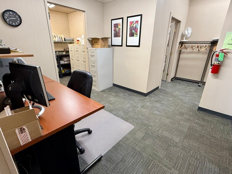 More Photos Of 2120 N 14th St, Ponca City Freestanding For Lease