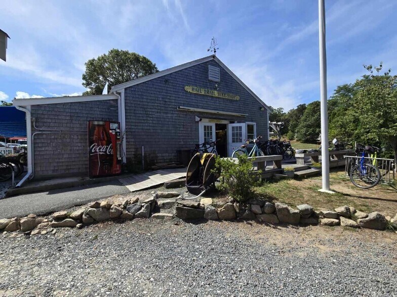 More Photos Of 302 Underpass Rd, Brewster Restaurant For Sale