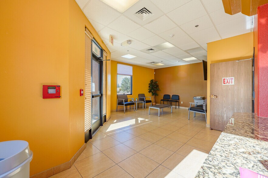 More Photos Of 1590 Paseo San Luis, Sierra Vista Medical For Lease