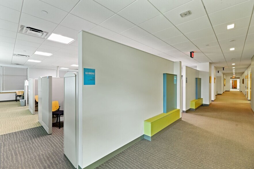 More Photos Of 10 Commerce Dr, Cumberland Office For Sale