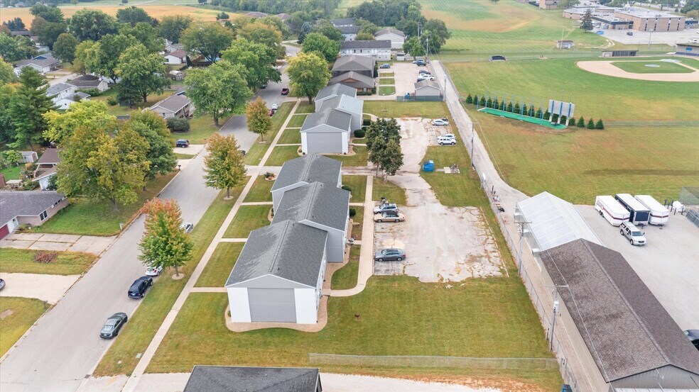 More Photos Of , Pontiac Multifamily For Sale